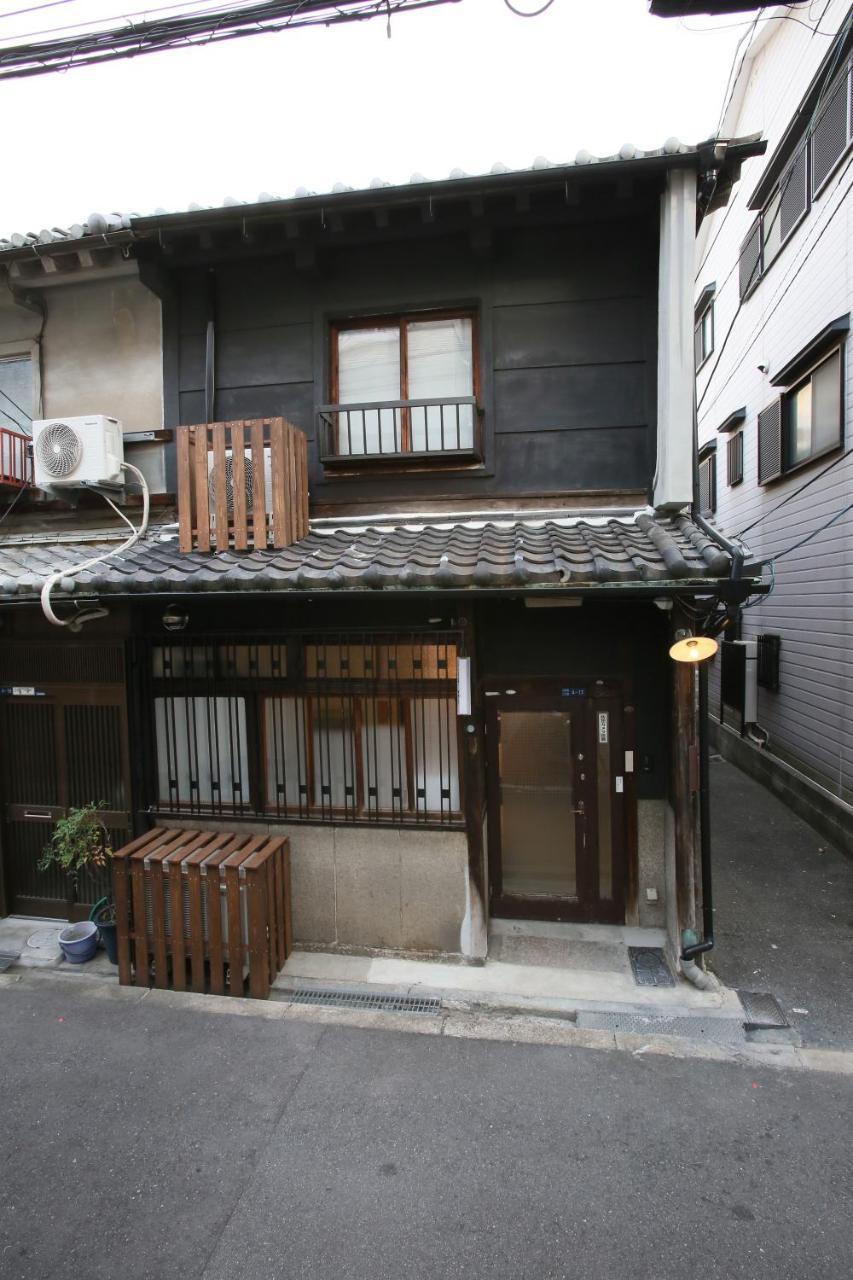 The Wonder At Stay-Machiya Karahori- Osaka Exterior photo